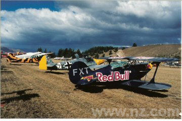 Planes on the ground at Warbirds Over Wanaka